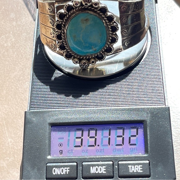 LARGE Navajo Signed Oval Turquoise Sterling Silver Vintage Cuff Bracelet - Picture 6 of 9